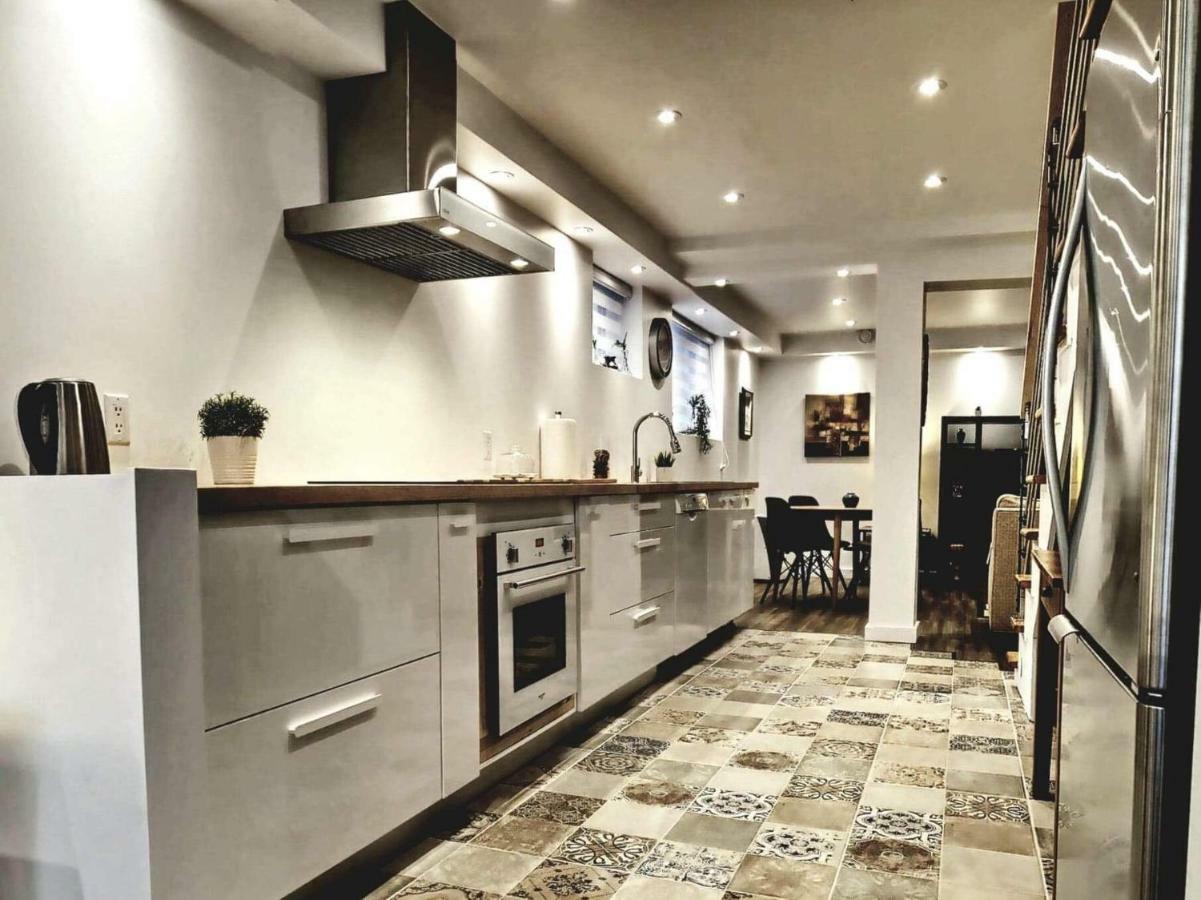 Cosy Apartment At Bossuet Road Монреал Екстериор снимка