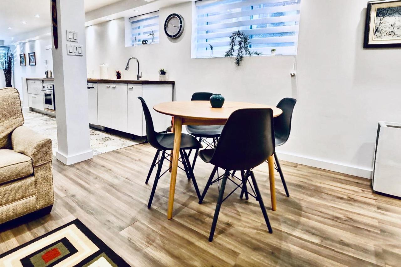 Cosy Apartment At Bossuet Road Монреал Екстериор снимка